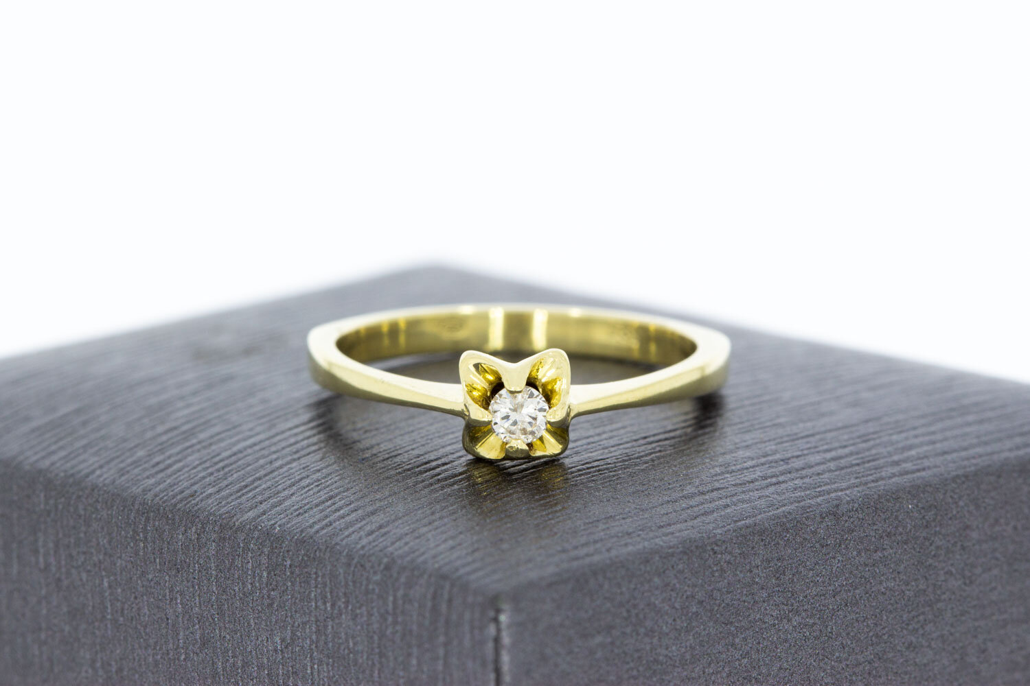 Diamantring aus 14 Karat Gold - 17 mm