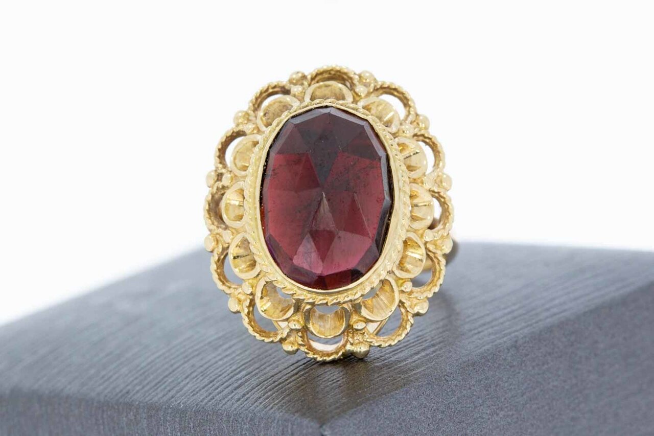 14 Karat Gold Vintage Granat Ring - 17,4