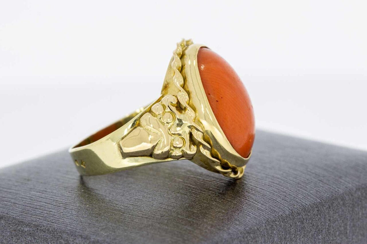 14 Karat goldene Vintage Ring mit rote Koralle - 17,4 mm