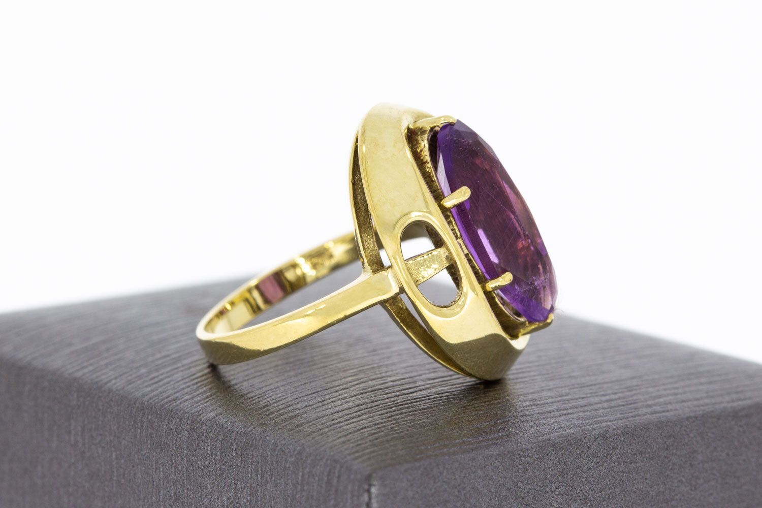 Gold Damenring 14 Karat mit Amethyst - 17,9 mm