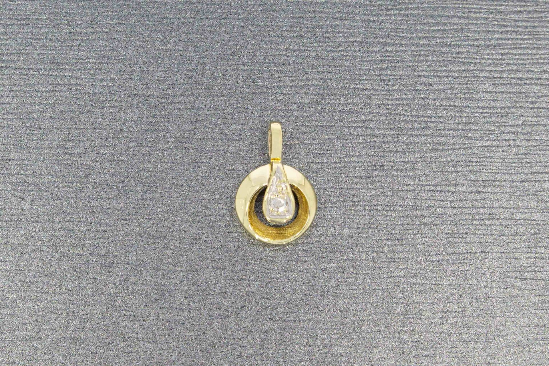 14 Karat Diamantanhänger - 13,5 mm