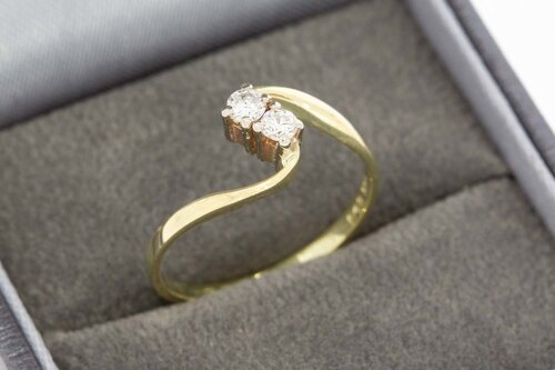 14 Karat Gold geschwungene Ring mit Diamant - 17,1