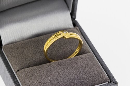 18 Karat Gelbgold geschwungene diamant Ring - 17,2