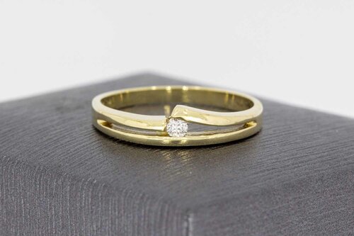 14 Karat Gold geschwungene Zirkonia Ring - 18,1 mm