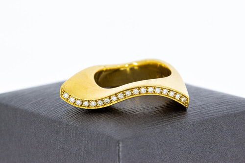 Designerring 750 Gold mit Diamanten -17,5