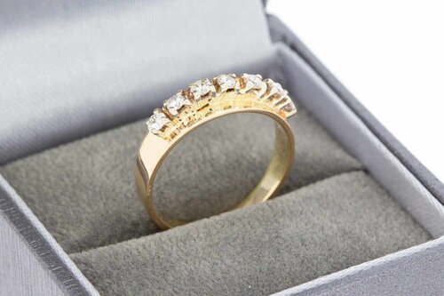 14 Karat Gelbgold Bandring mit Diamant - 16,8 mm