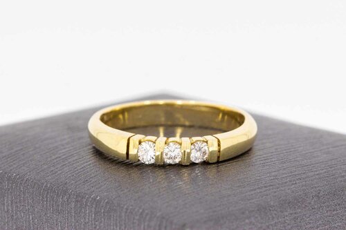 14 Karat Goldene Reihen Ring mit Diamant - 17,5 mm