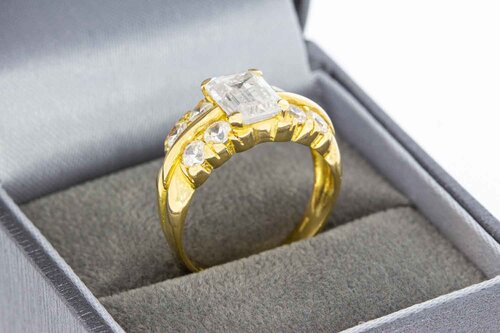 14 Karat Goldener Bandring mit Zirkonia - 17,8 mm